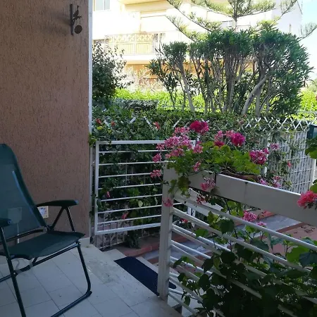 Casa vacanze Ninni Mondello House-terrace&free Parking Palermo