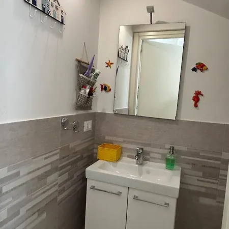 Ninni Mondello House-terrace&free Parking Casa vacanze Palermo